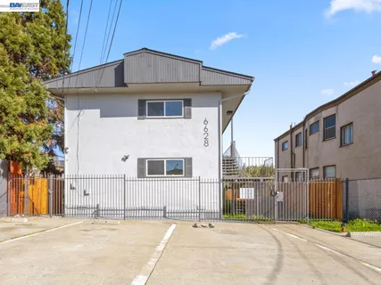 $1,598,000 | 6628 Helen Court, Oakland, CA 94608