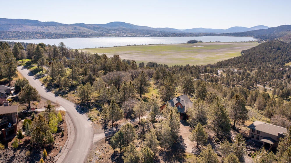 4626 Cooper's Hawk Road Klamath Falls, OR 97601 - Photo 5 of 70 4626CoopersHawkRd.-2