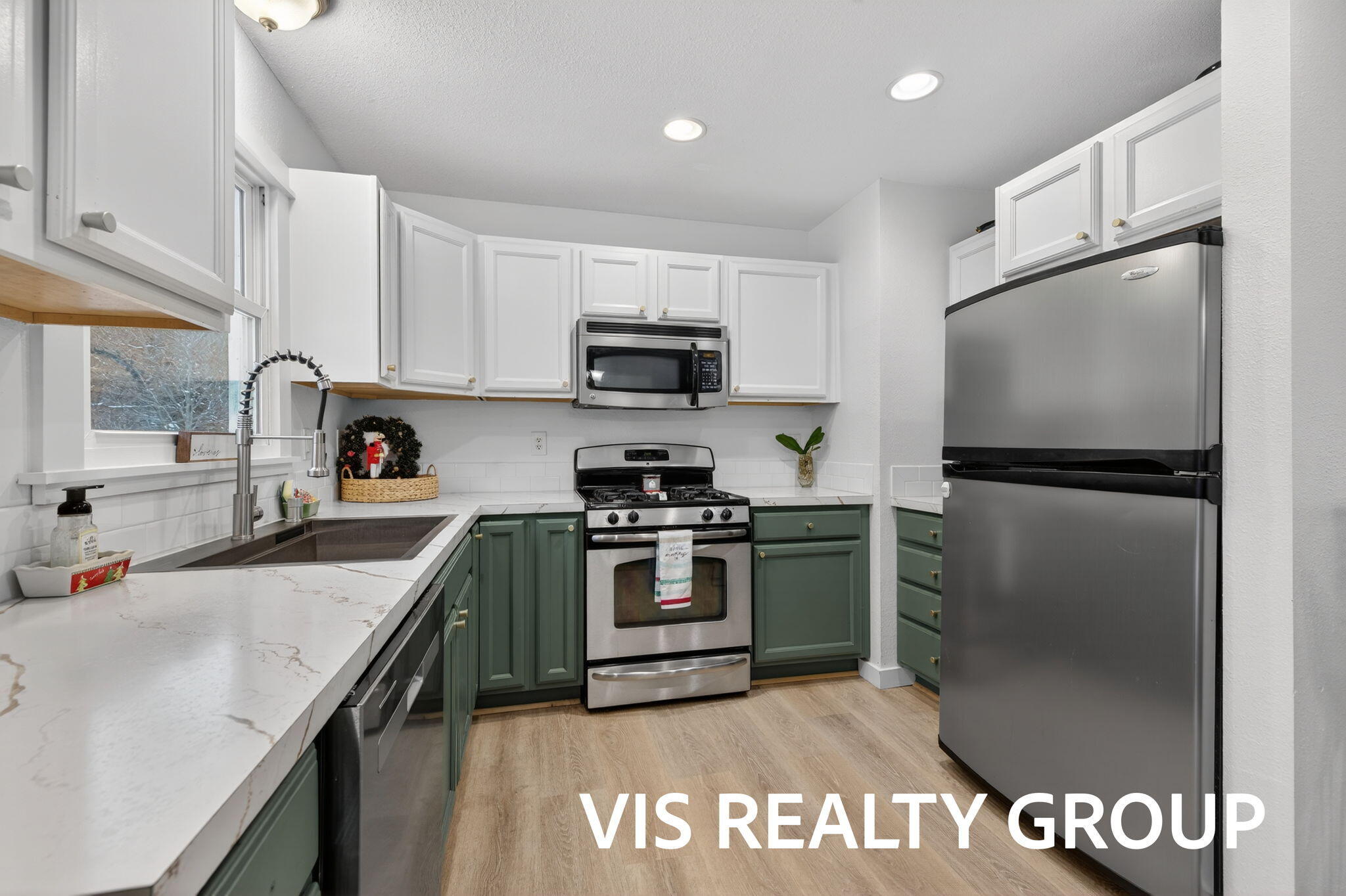 19210 Glendale Circle Spring Lake, MI 49456 - Photo 22 of 66 24-web-or-mls-2R9A0813