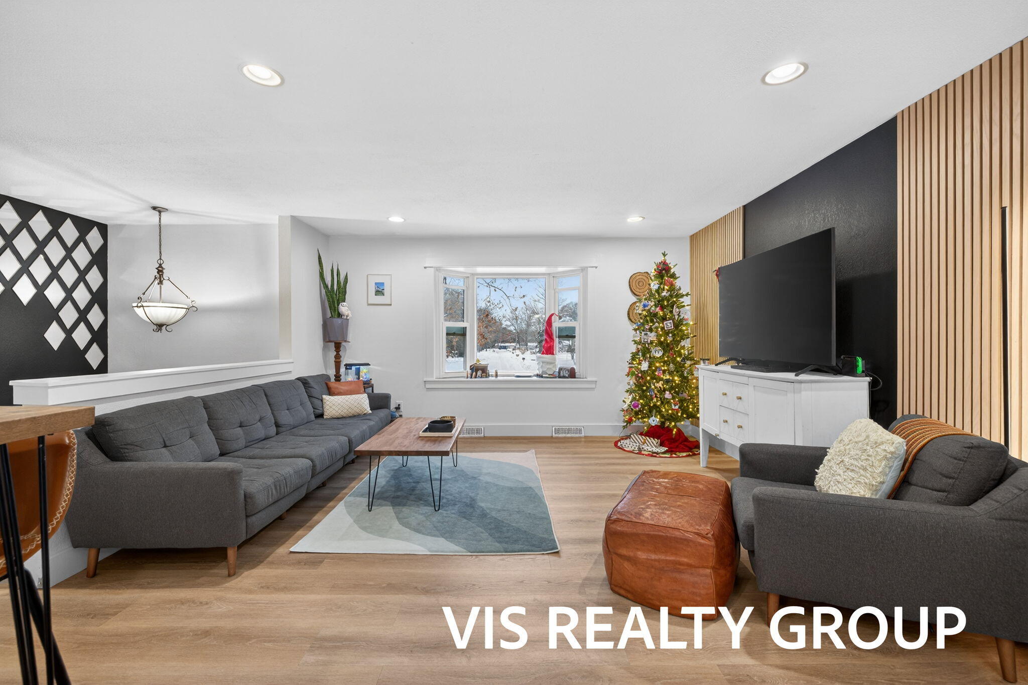 19210 Glendale Circle Spring Lake, MI 49456 - Photo 26 of 66 28-web-or-mls-2R9A0845