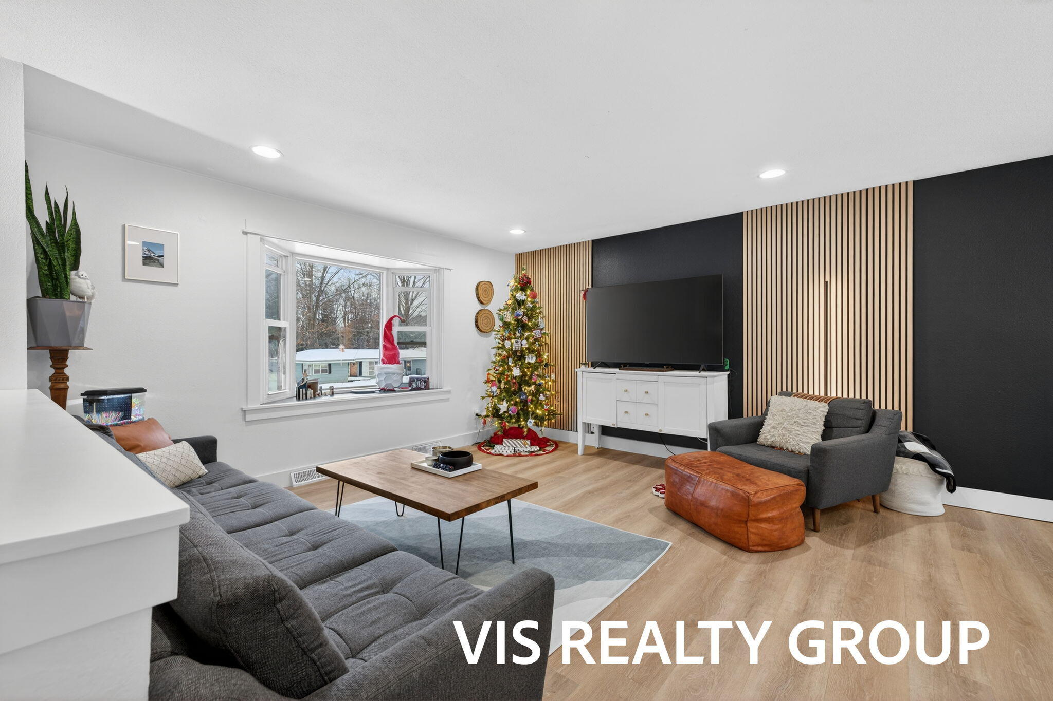 19210 Glendale Circle Spring Lake, MI 49456 - Photo 28 of 66 30-web-or-mls-2R9A0869