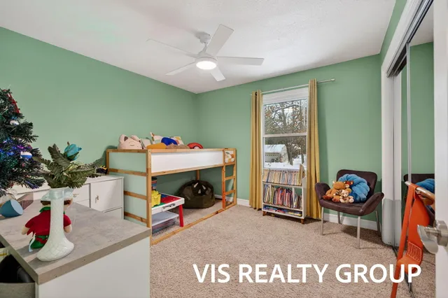 $339,900 | 19210 Glendale Circle, Spring Lake, MI 49456