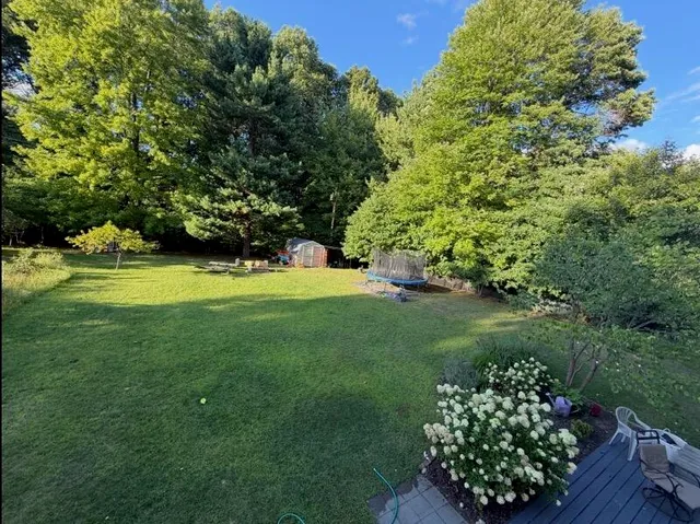 $339,900 | 19210 Glendale Circle, Spring Lake, MI 49456