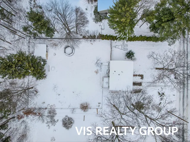 $339,900 | 19210 Glendale Circle, Spring Lake, MI 49456