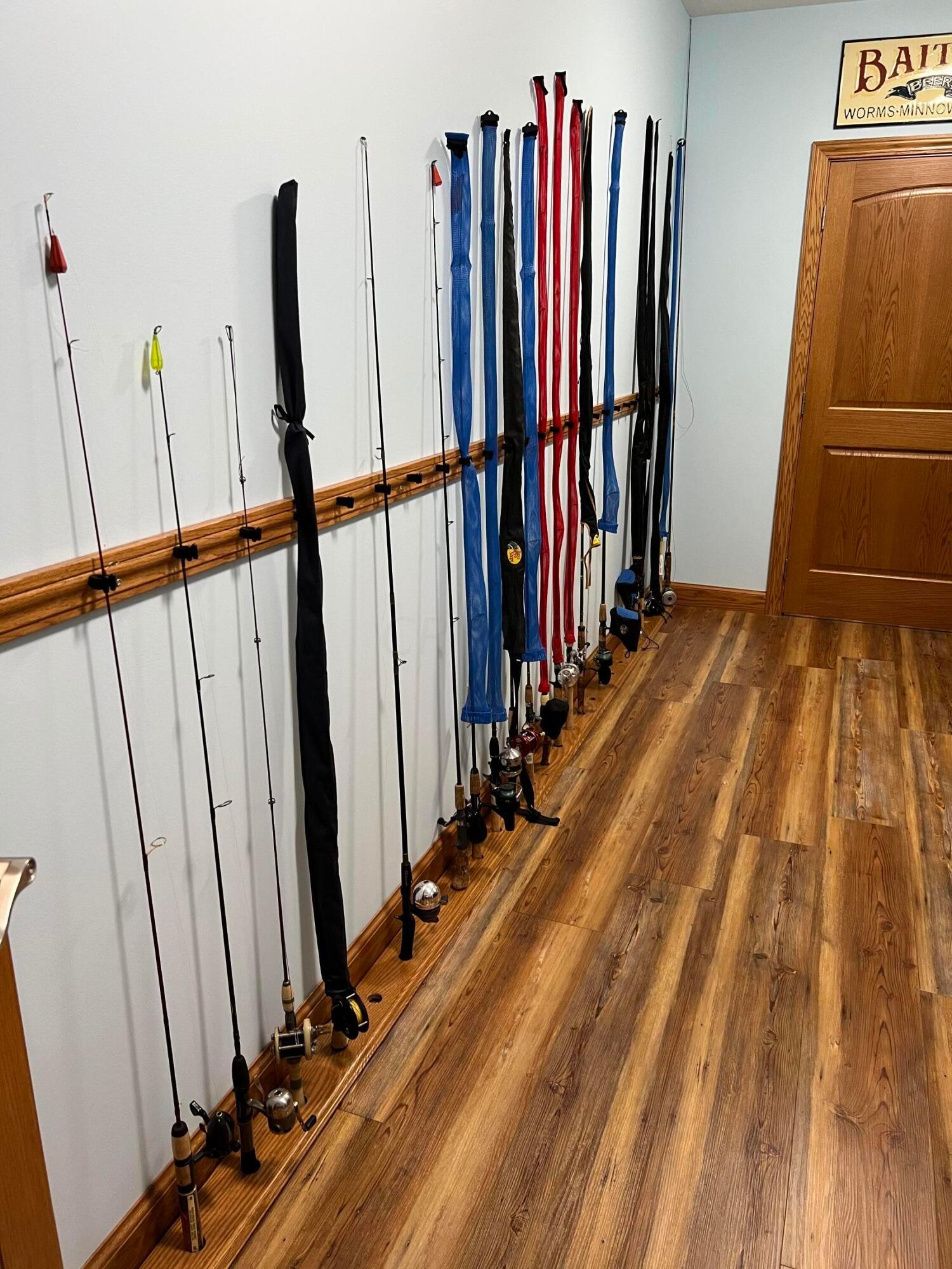 4387 Mahar Road Springfield, OH 45502 - Photo 53 of 71 Fishing & Tackle Room