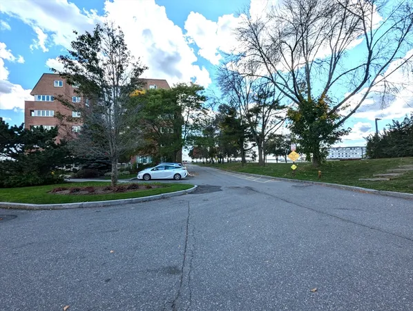 $370,000 | 154 Lynnway, Unit 401, Lynn, MA 01902