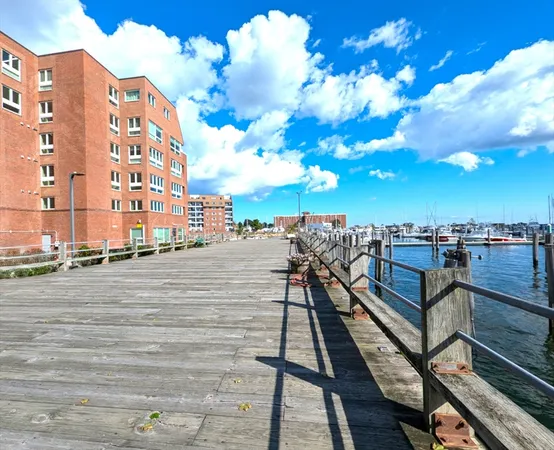 $370,000 | 154 Lynnway, Unit 401, Lynn, MA 01902