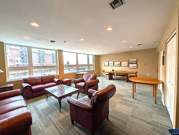 $370,000 | 154 Lynnway, Unit 401, Lynn, MA 01902