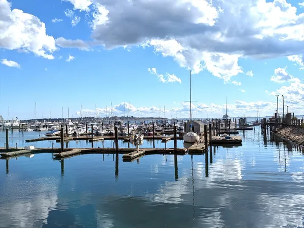 $370,000 | 154 Lynnway, Unit 401, Lynn, MA 01902