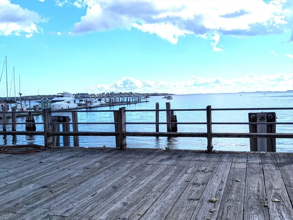 $370,000 | 154 Lynnway, Unit 401, Lynn, MA 01902