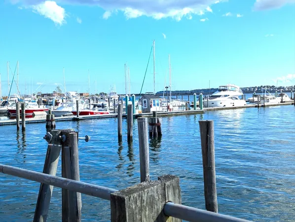 $370,000 | 154 Lynnway, Unit 401, Lynn, MA 01902