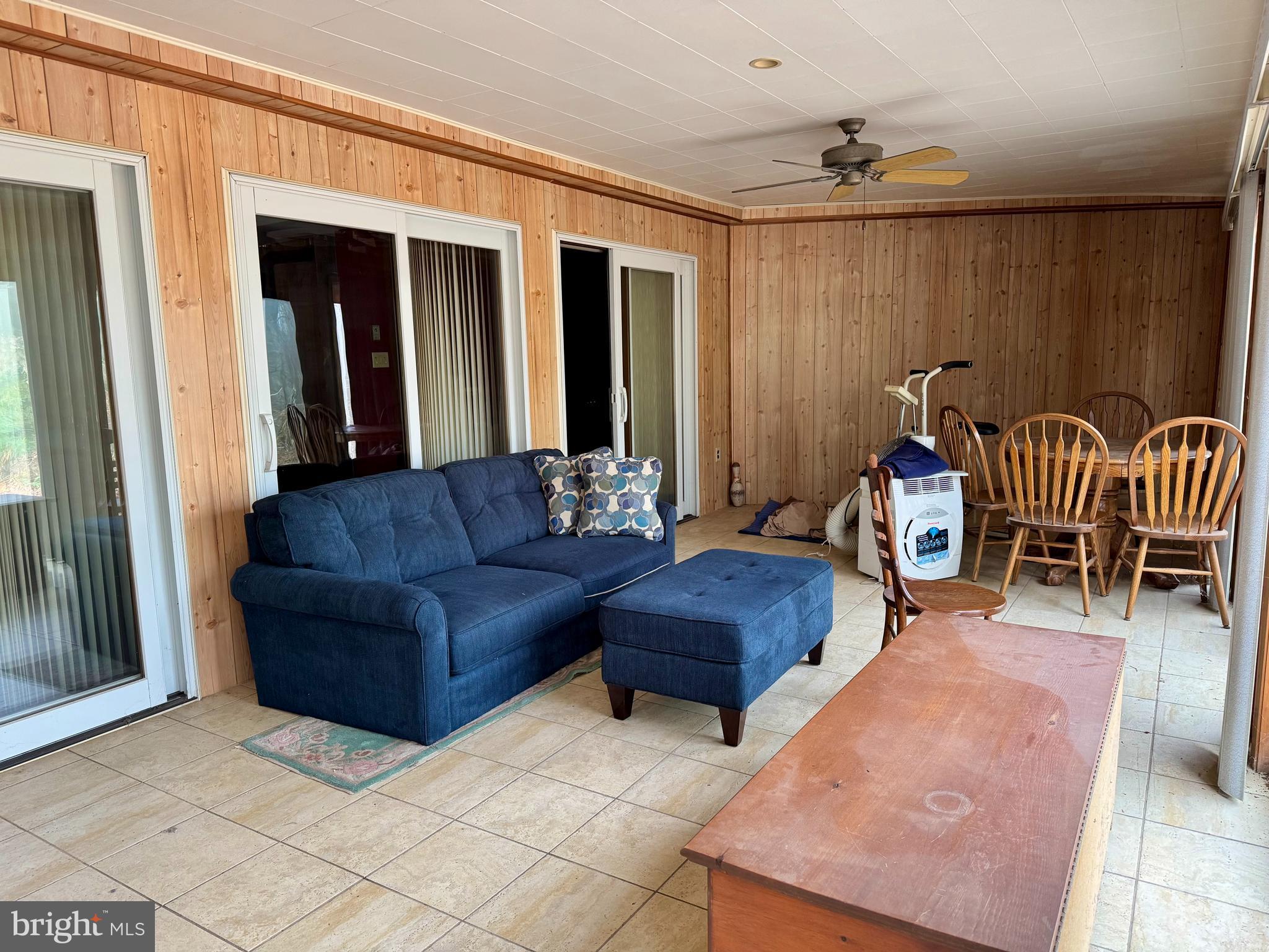 413 Quaker Church Road Christiana, PA 17509 - Photo 4 of 58 Gallery Image 4