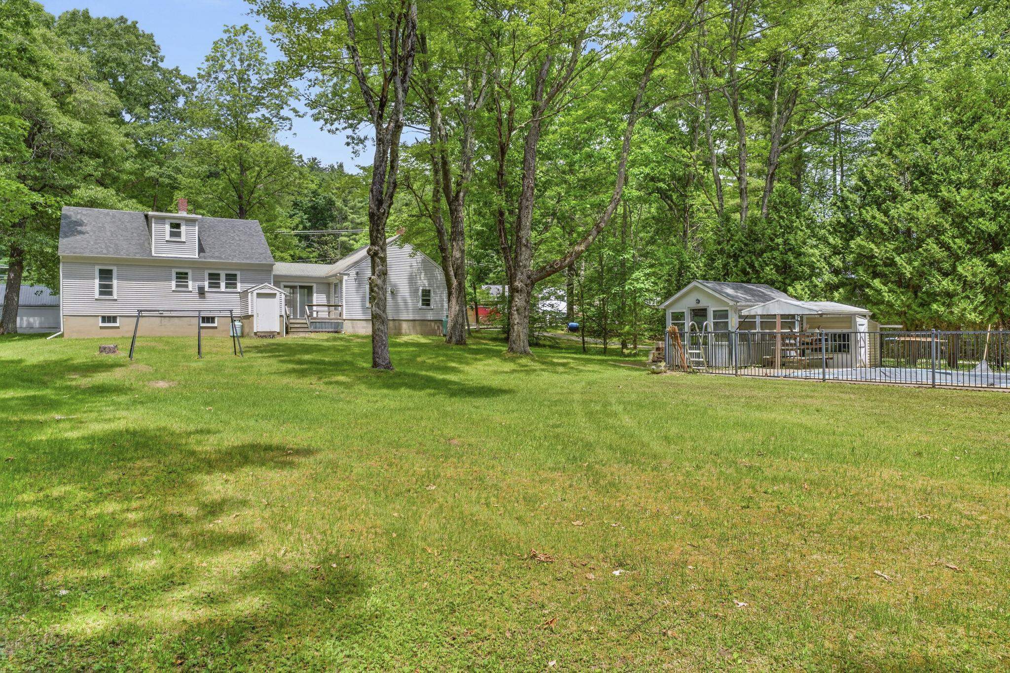 42 Oak Street Rochester, NH 03839 - Photo 26 of 36
