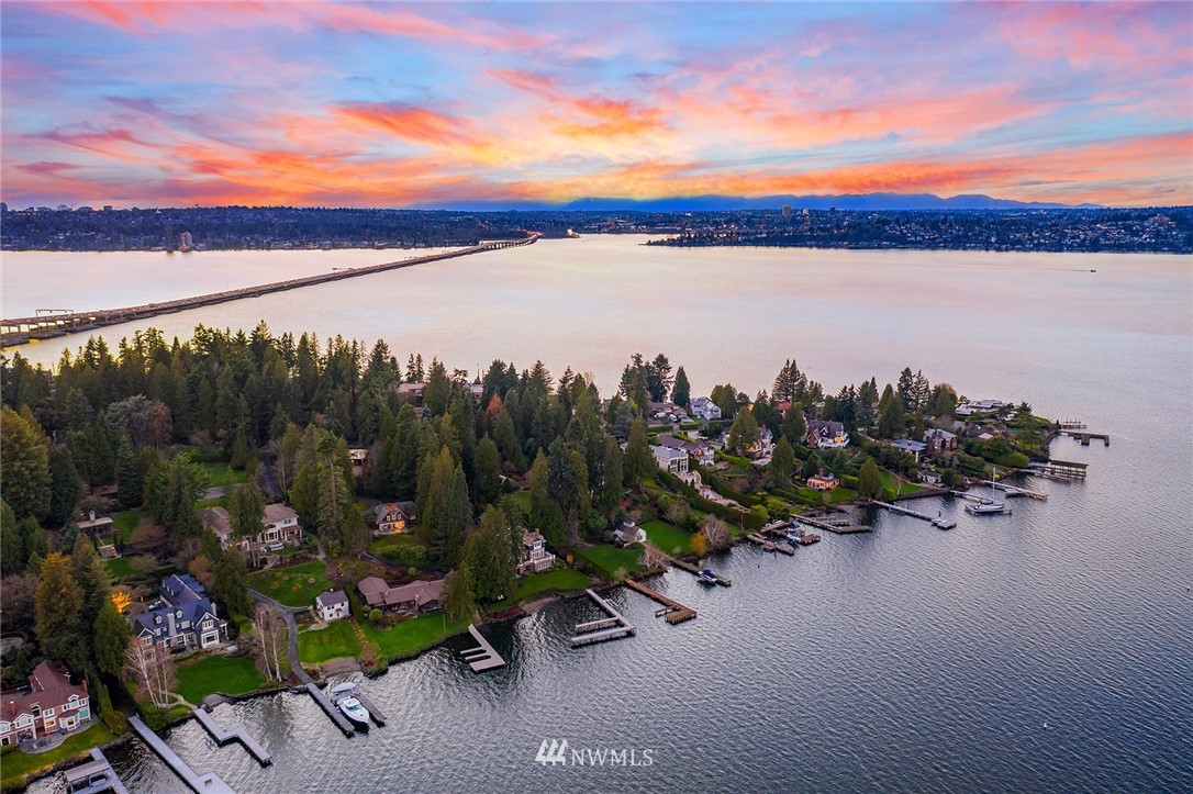 3430 Evergreen Point Road Medina, WA 98039 - Photo 5 of 11 a view of a street with an ocean view