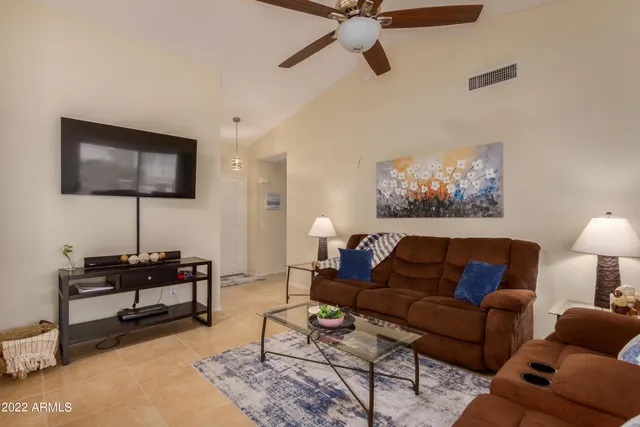 $3,750 | 1692 East Palm Beach Drive, Chandler, AZ 85249