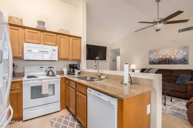 $3,750 | 1692 East Palm Beach Drive, Chandler, AZ 85249