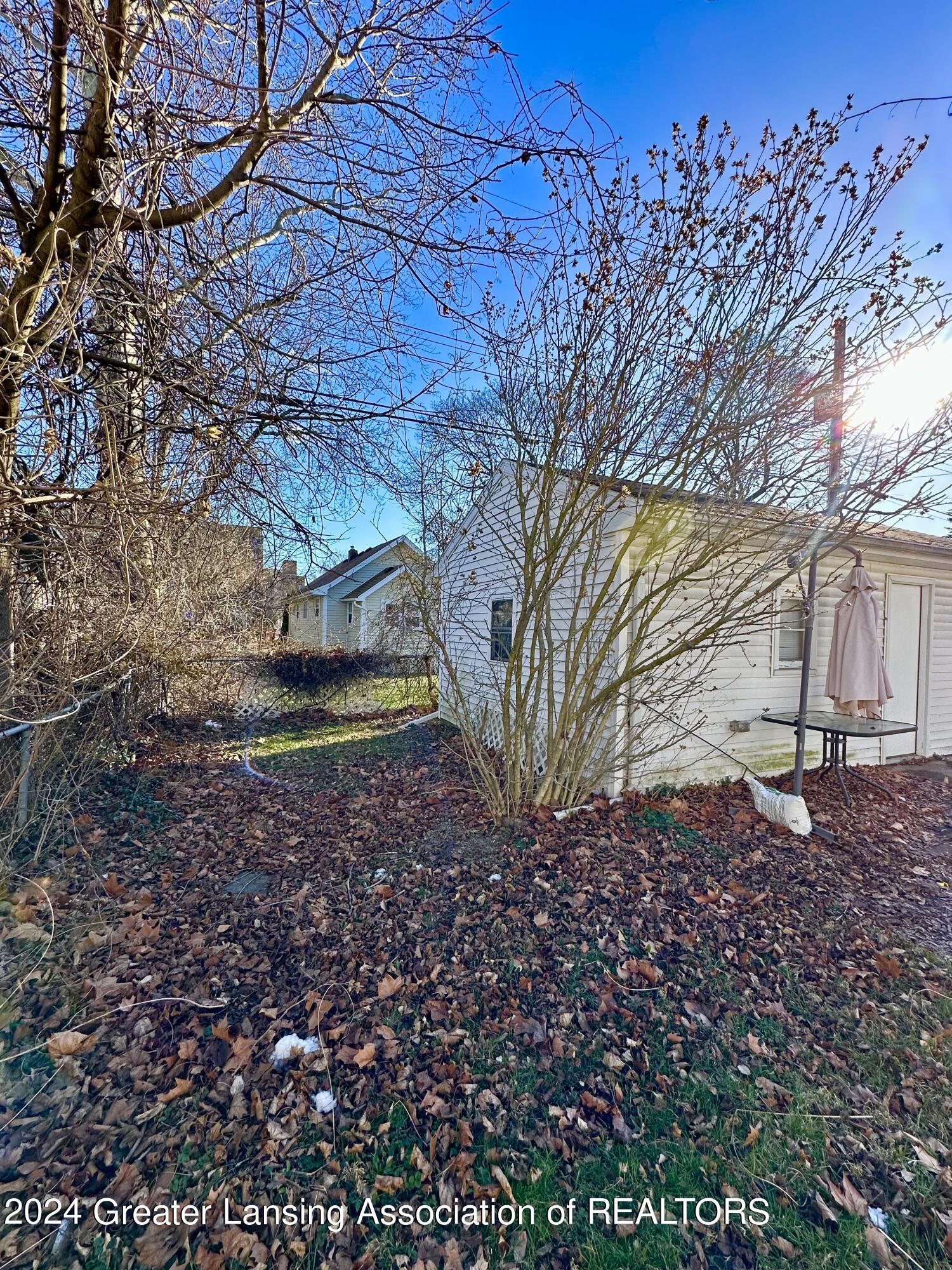 331 Strathmore Road Lansing, MI 48910 - Photo 31 of 31 Back of garage