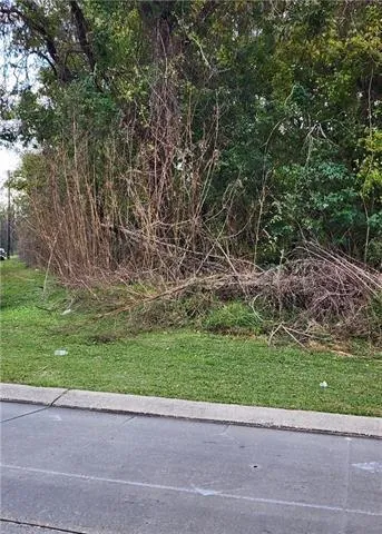 $675,000 | 125 Lakewood Drive, Luling, LA 70070