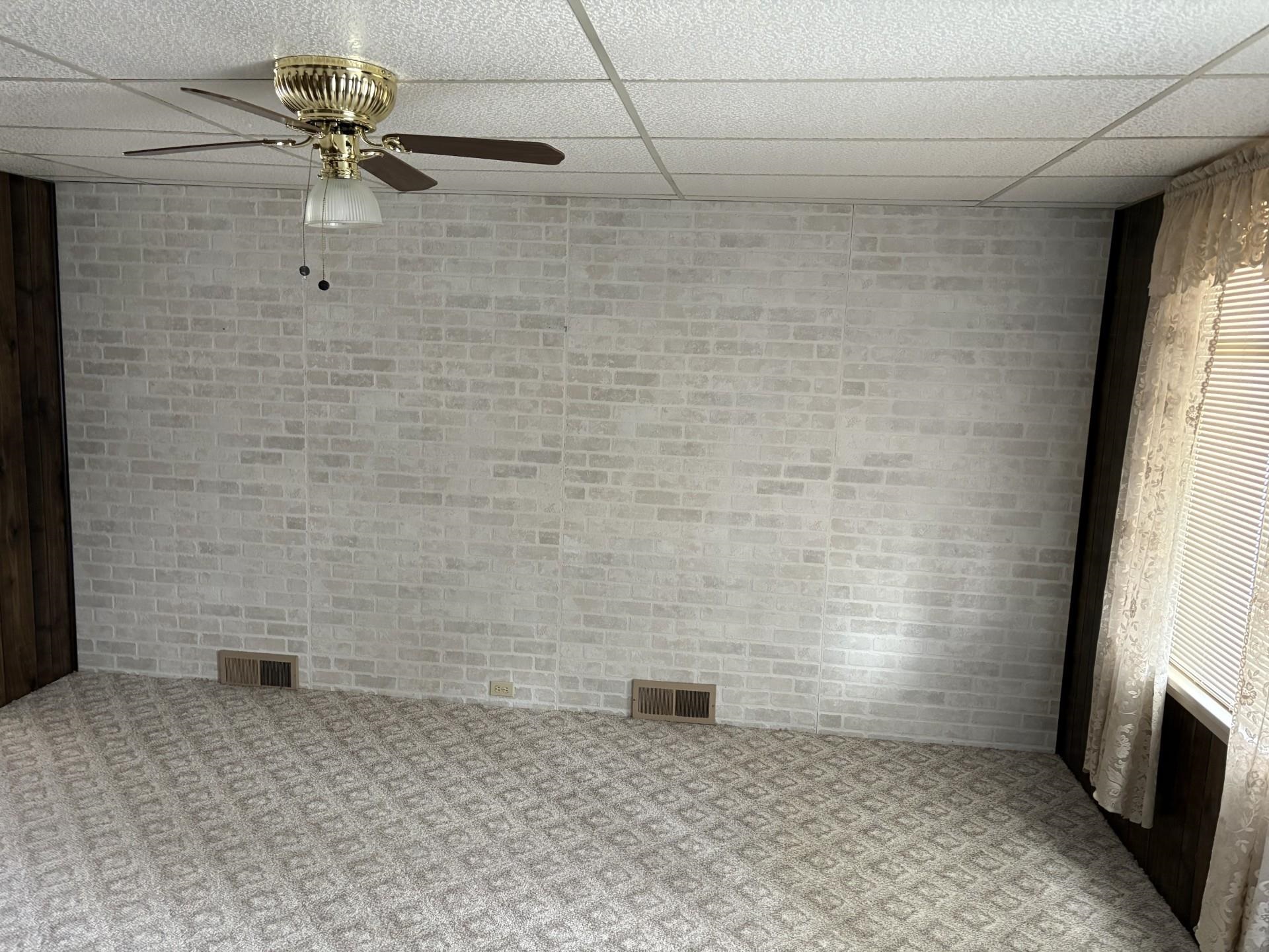 808 Rhode Island Avenue Rock Springs, WY 82901 - Photo 3 of 13