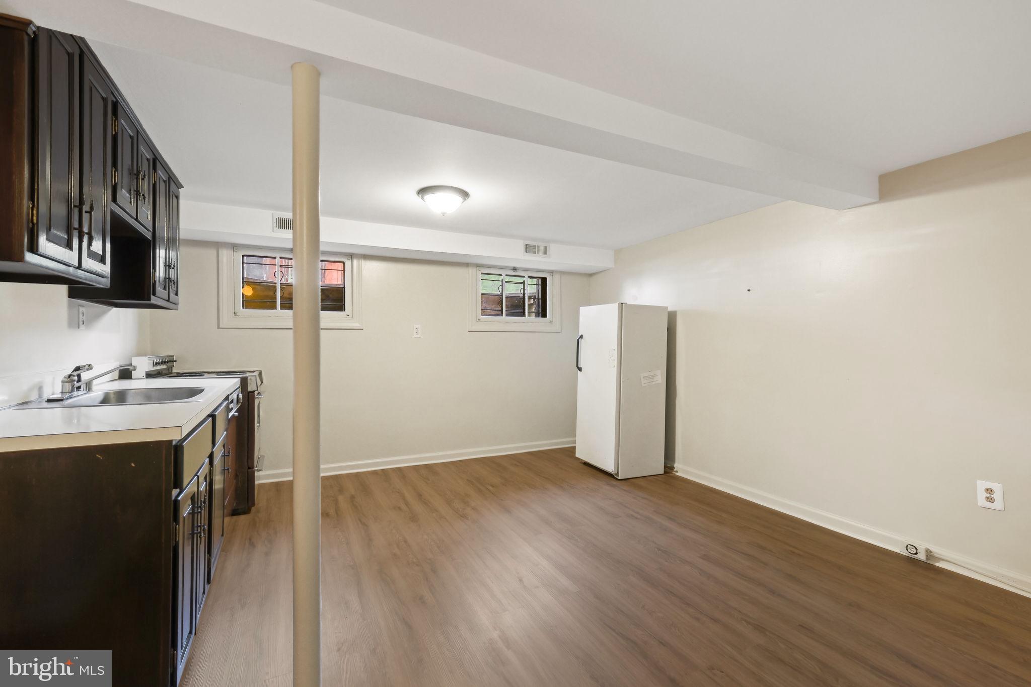 601 E Street Southeast Washington, DC 20003 - Photo 24 of 47 Kitchen - Lower Level