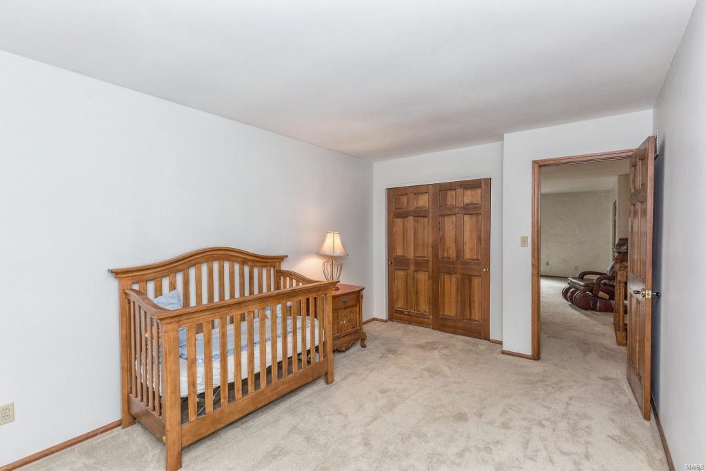 15928 Wetherburn Road Chesterfield, MO 63017 - Photo 31 of 46 Gallery Image 31