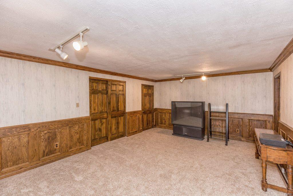 15928 Wetherburn Road Chesterfield, MO 63017 - Photo 36 of 46 Gallery Image 36