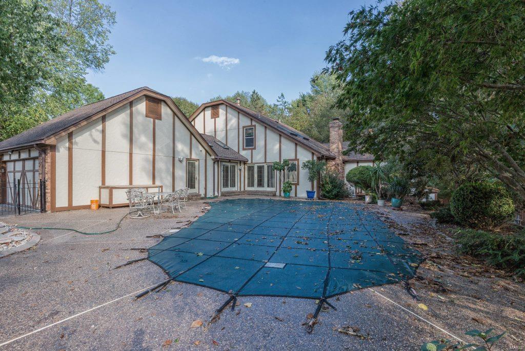 15928 Wetherburn Road Chesterfield, MO 63017 - Photo 41 of 46 Gallery Image 41