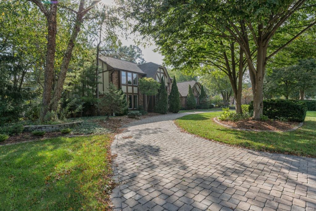 15928 Wetherburn Road Chesterfield, MO 63017 - Photo 45 of 46 Gallery Image 45