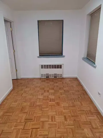 $395,000 | 9431 60th Avenue, Unit 1G | Elmhurst