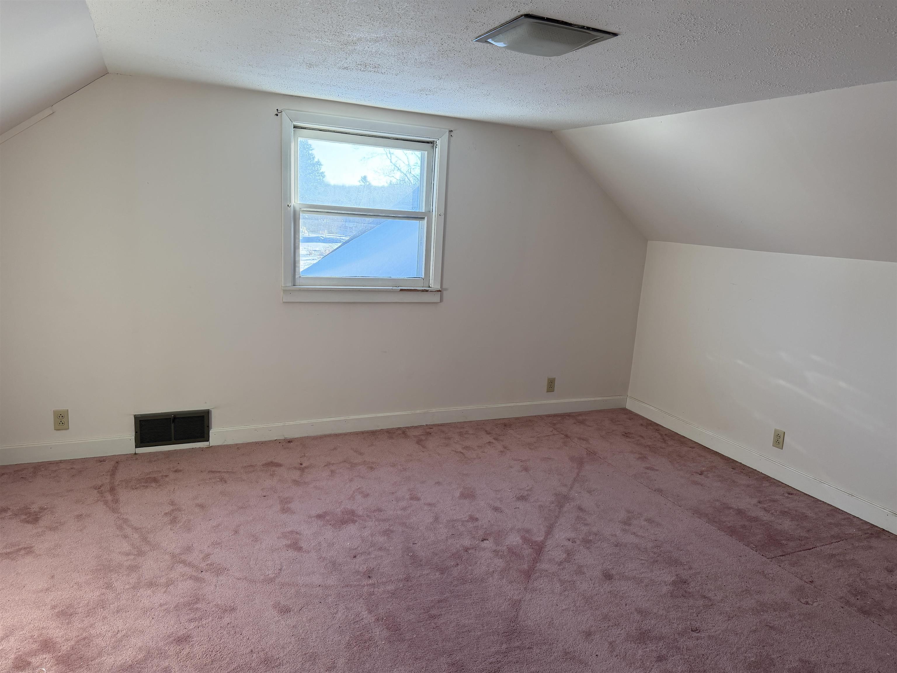 4724 Howard Gnesen Road Duluth, MN 55803 - Photo 20 of 28 Southern upper