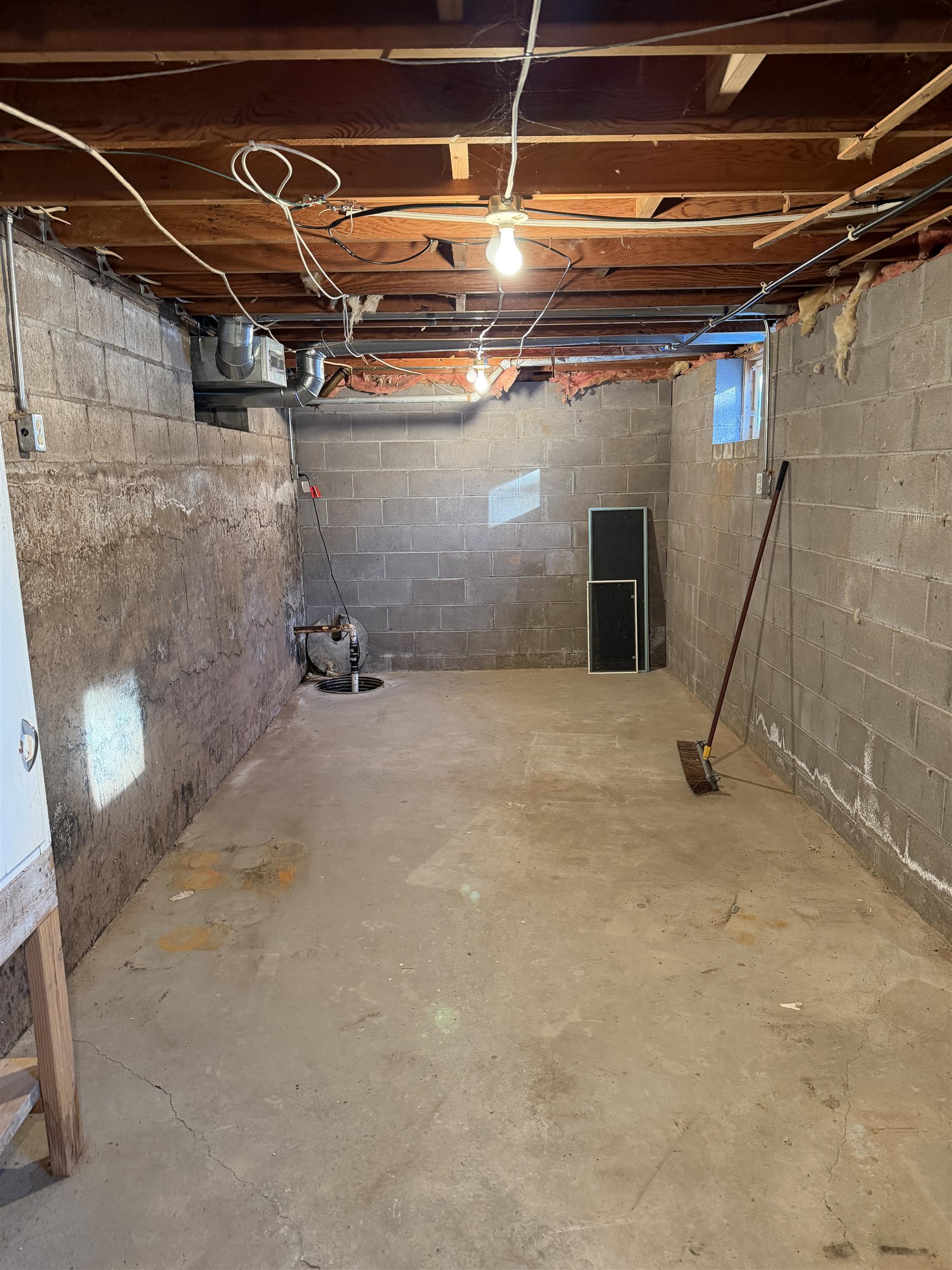 4724 Howard Gnesen Road Duluth, MN 55803 - Photo 23 of 28 Basement