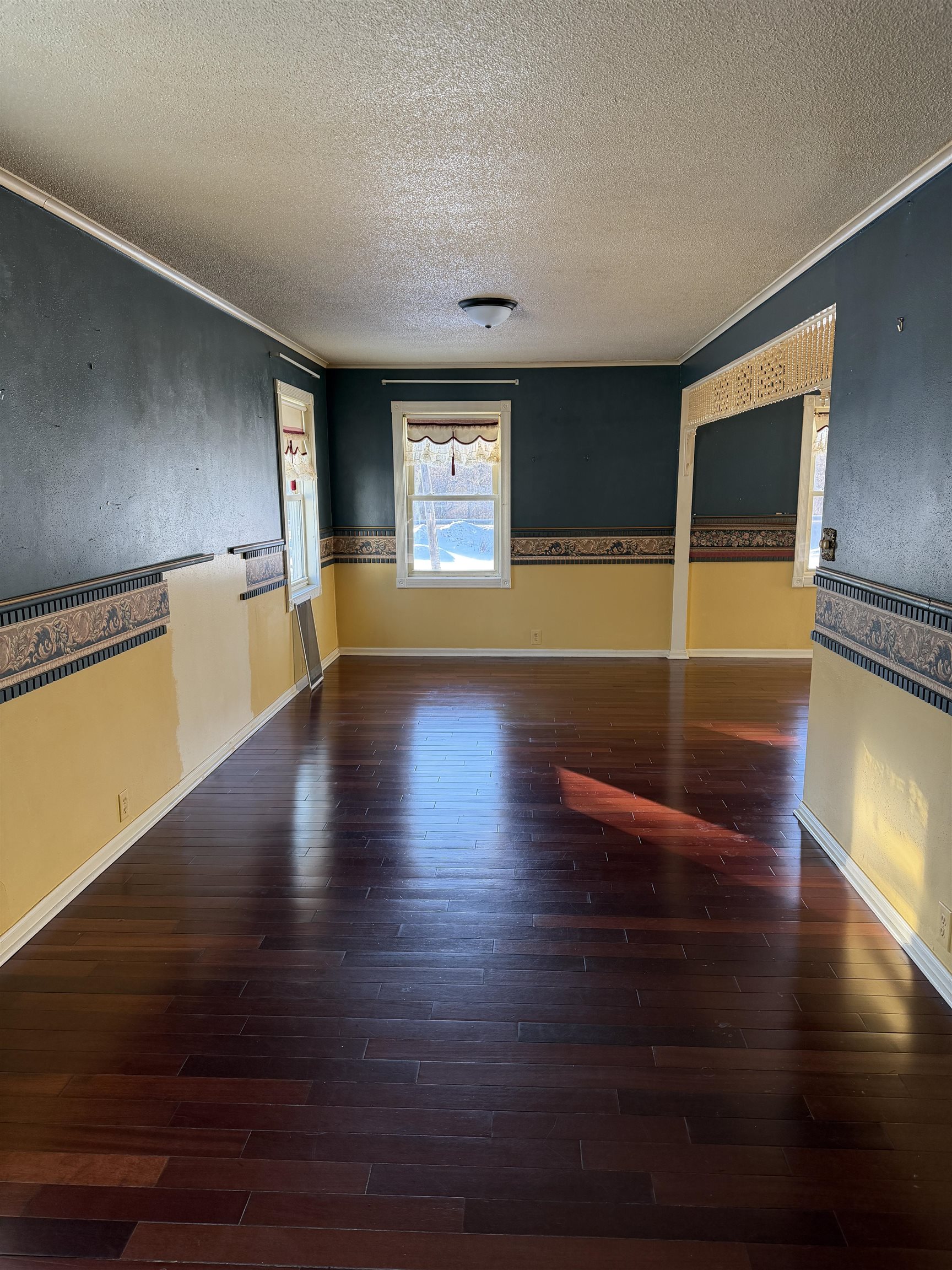 4724 Howard Gnesen Road Duluth, MN 55803 - Photo 7 of 28 Dining Room