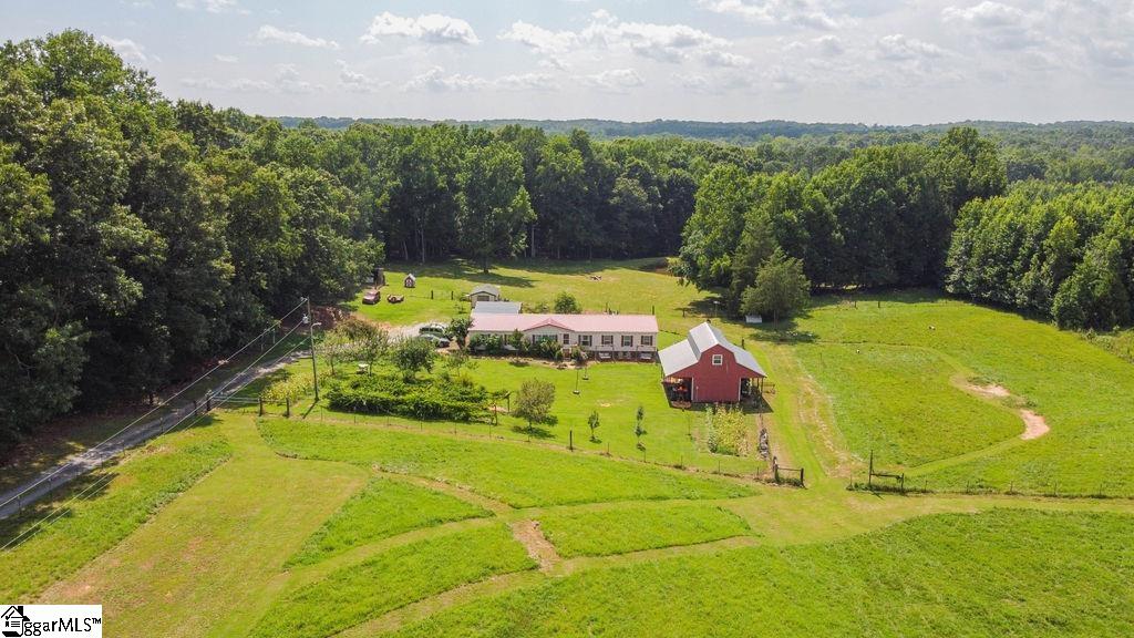 147 Finley Road Belton, SC 29627 - Photo 1 of 30
