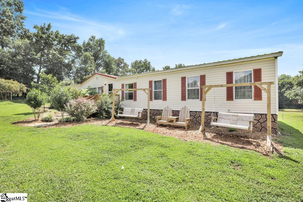 147 Finley Road Belton, SC 29627 - Photo 3 of 30