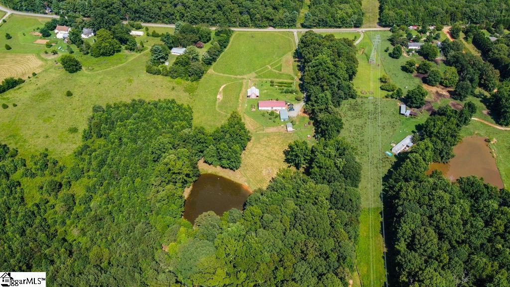 147 Finley Road Belton, SC 29627 - Photo 27 of 30