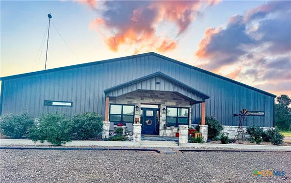 $629,000 | 206 Deer Trail Lane, Goliad, TX 77963