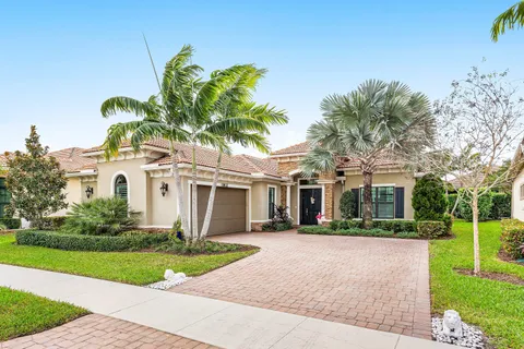 $899,000 | 11832 Palermo Road, Parkland, FL 33076