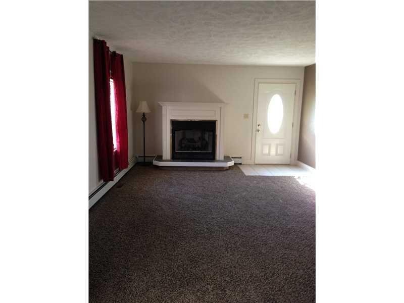 575 Cannery Road Mercer, PA 16137 - Photo 6 of 13 Family Room.
