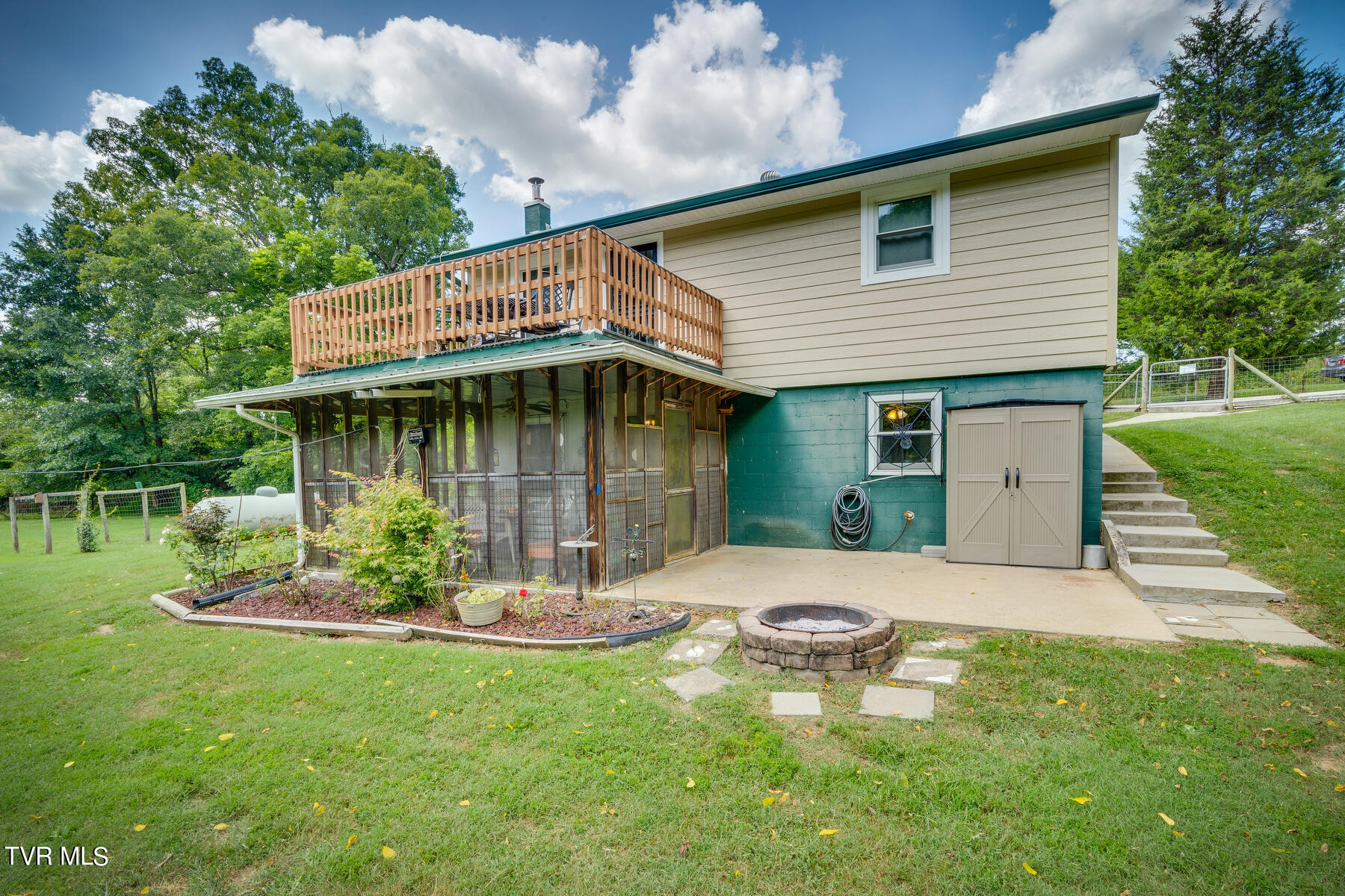 642 Long Bend Road Rogersville, TN 37857 - Photo 29 of 53 028