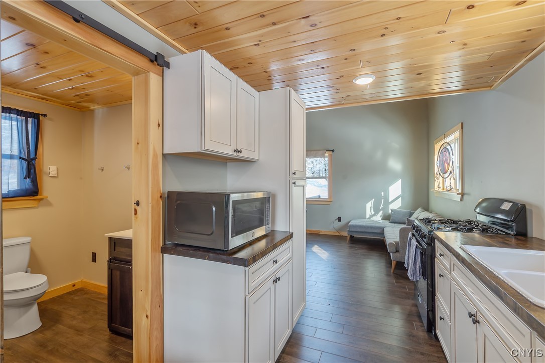 223 Lewis Road Constantia, NY 13044 - Photo 11 of 23