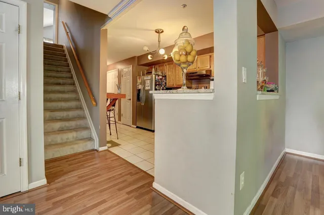 $405,000 | 1019 Hillside Lake Terrace, Unit 1009, Gaithersburg, MD 20878