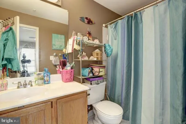 $405,000 | 1019 Hillside Lake Terrace, Unit 1009, Gaithersburg, MD 20878