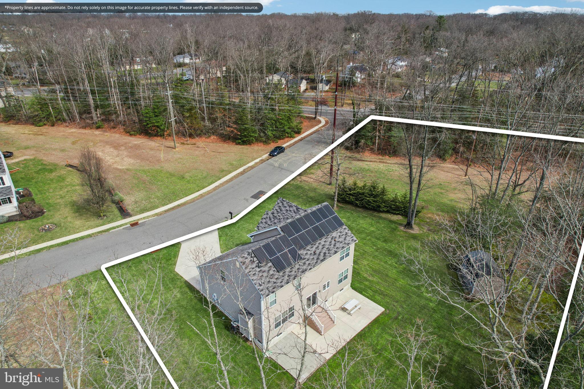 1 John's Way Bridgeton, NJ 08302 - Photo 16 of 57 a view of a balcony with a small yard