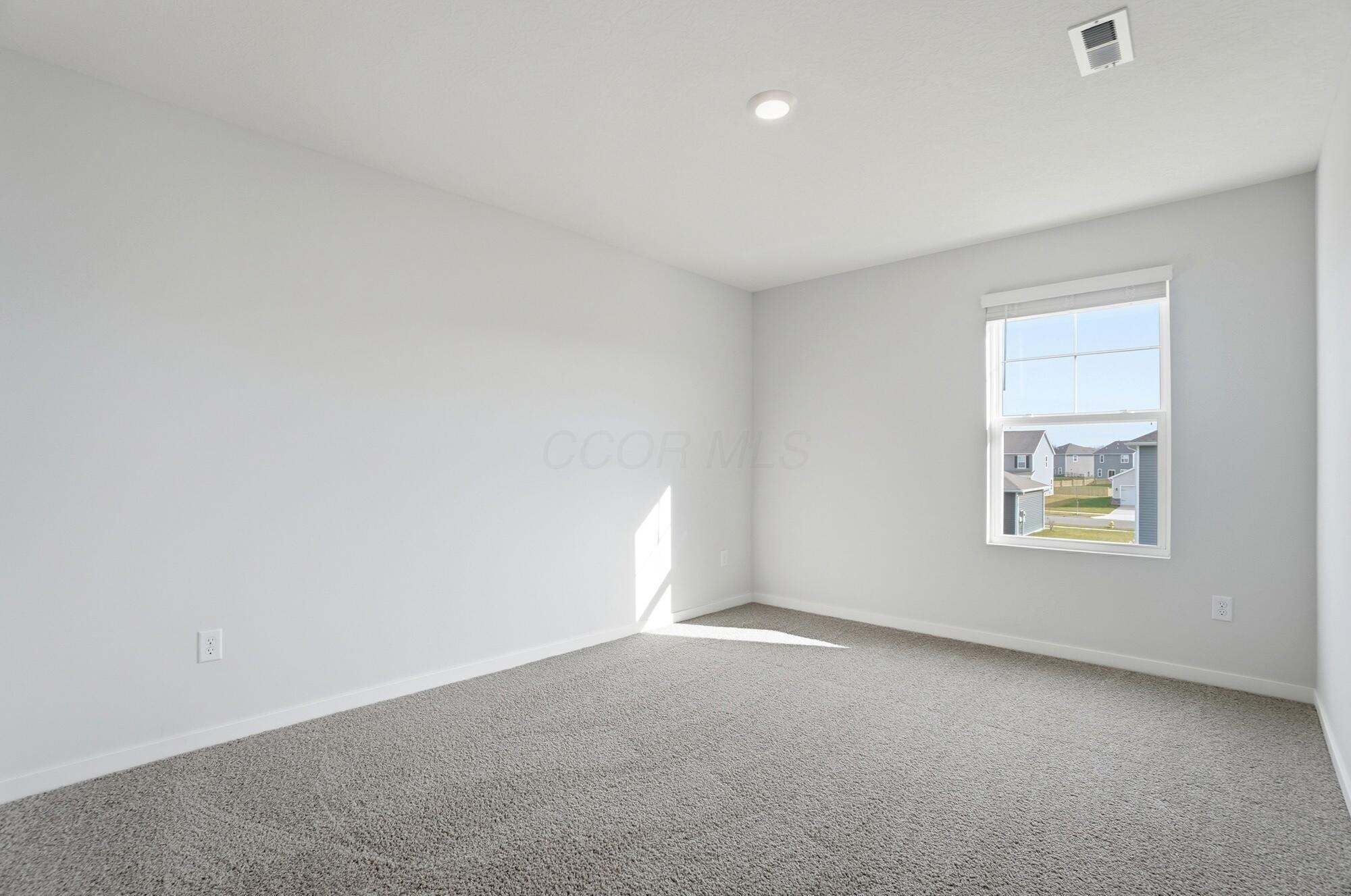 406 Garnet Rnch Drive Delaware, OH 43015 - Photo 29 of 61 031
