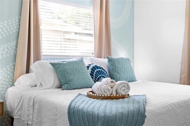 a close view of sink and tap