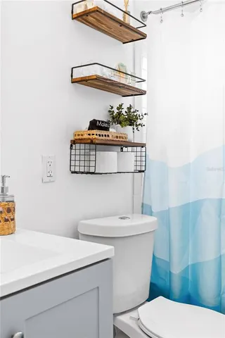 $2,300 | 300 North Mars Avenue, Clearwater, FL 33755