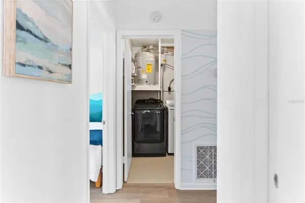 $2,300 | 300 North Mars Avenue, Clearwater, FL 33755