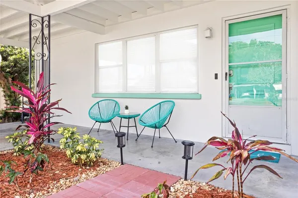 $2,300 | 300 North Mars Avenue, Clearwater, FL 33755