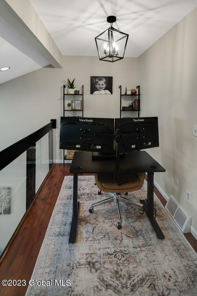 495 Chadwick Road Schenectady, NY 12304 - Photo 11 of 25 Interior 12