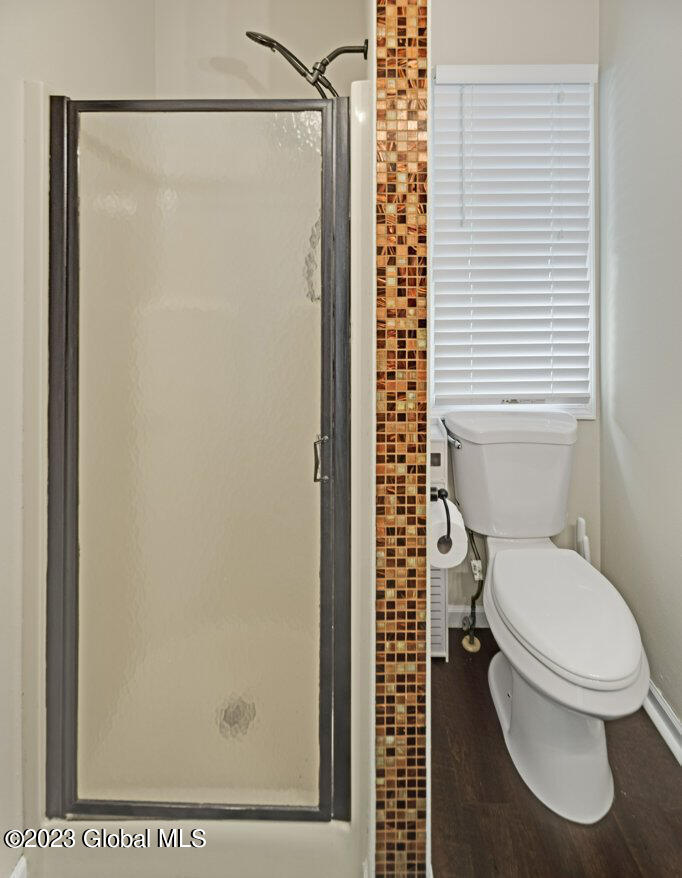 495 Chadwick Road Schenectady, NY 12304 - Photo 10 of 25 Interior 10